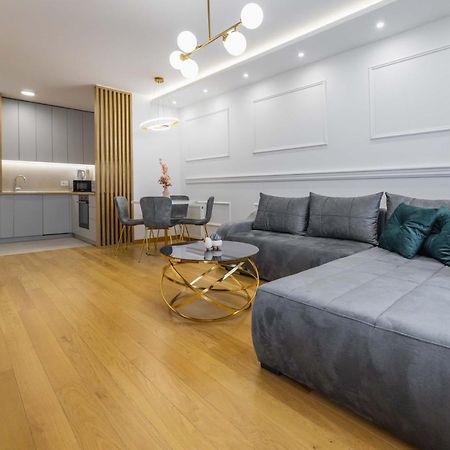 Bianca Apartment Novi Sad Bagian luar foto