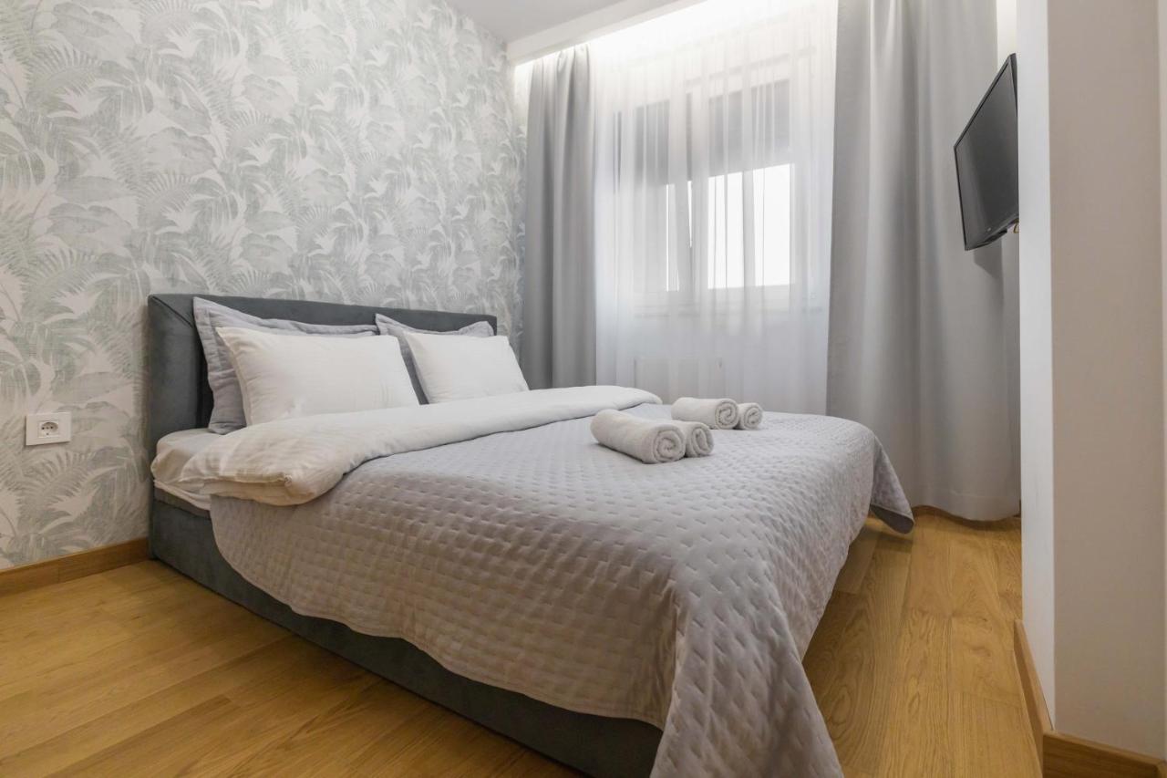 Bianca Apartment Novi Sad Bagian luar foto