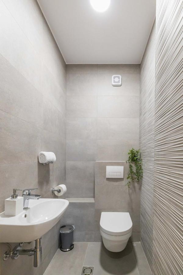 Bianca Apartment Novi Sad Bagian luar foto