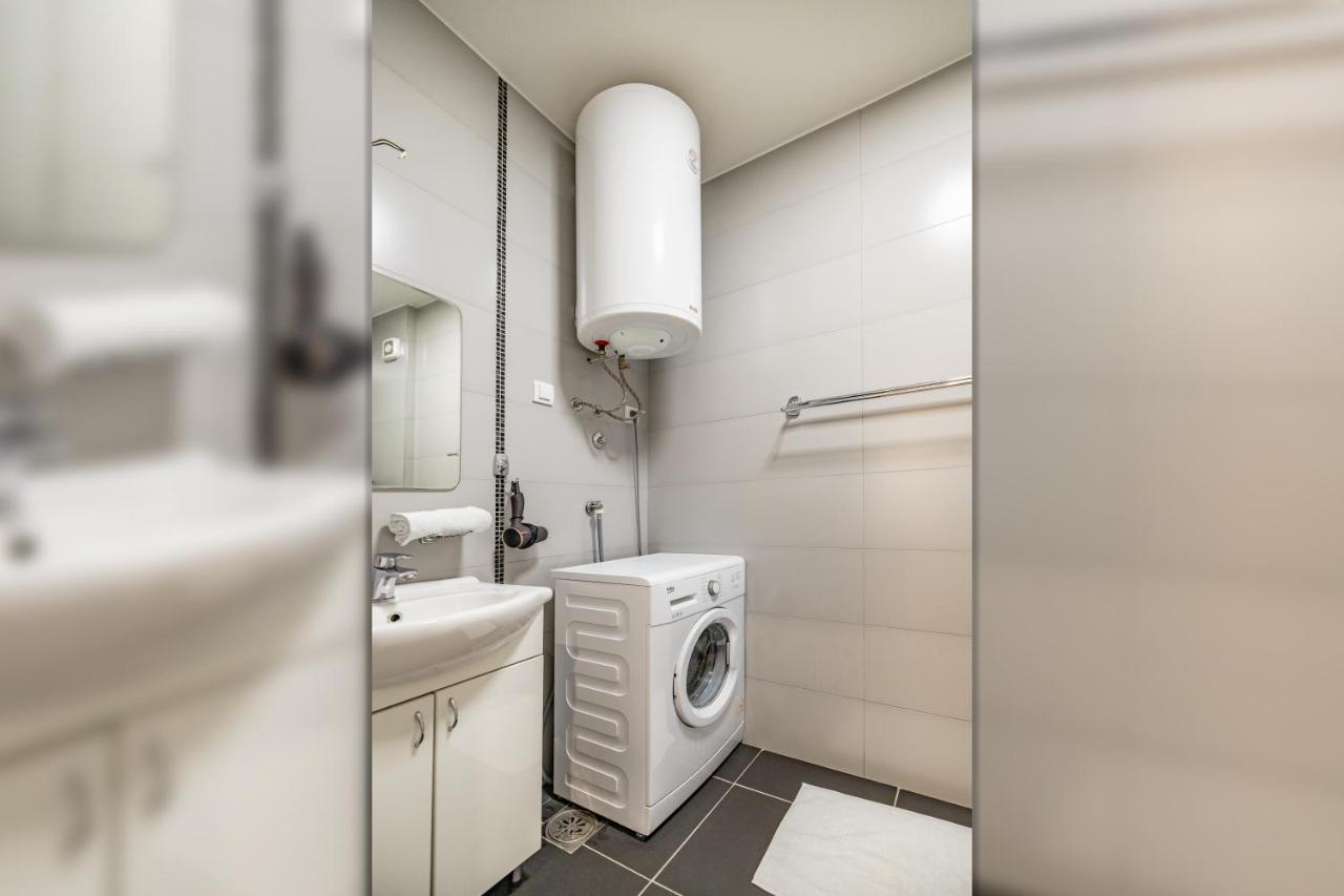 Bianca Apartment Novi Sad Bagian luar foto